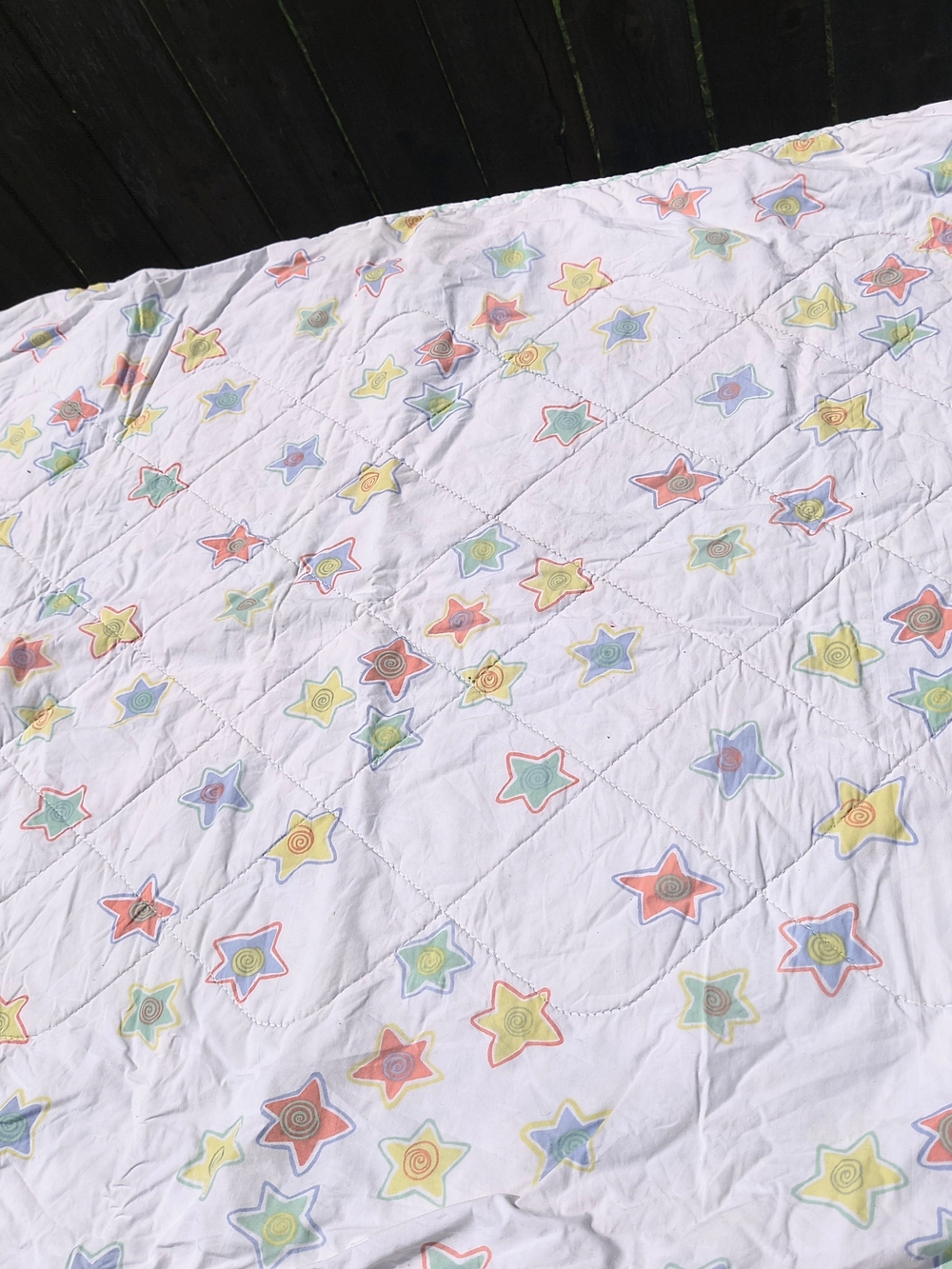 Vintage Y2K whimsy reversible gender neutral pastel spiral Star baby crib Quilt